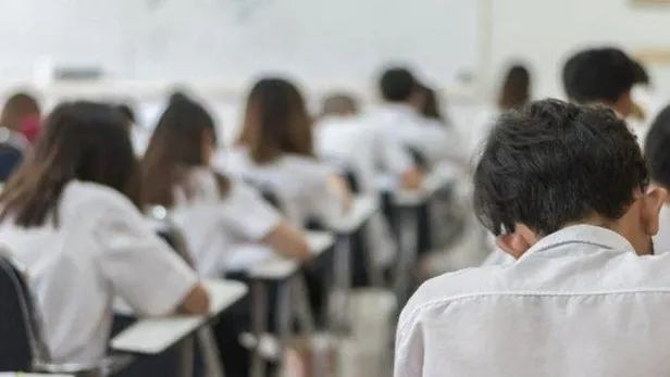 Son dakika: Milli Eğitim Bakanlığı'ndan liseler için 'ek sorumluluk' sınavı kararı-4
