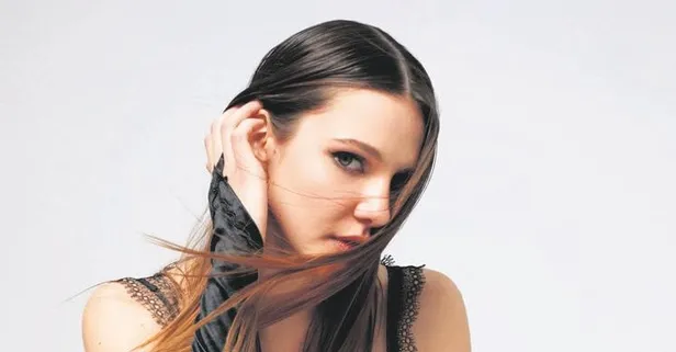 2 Aralık'ta dünyaevine giren Alina Boz ve Umut Evirgen'in planları suya düştü! "Düğünden sonra toparlayamadık"