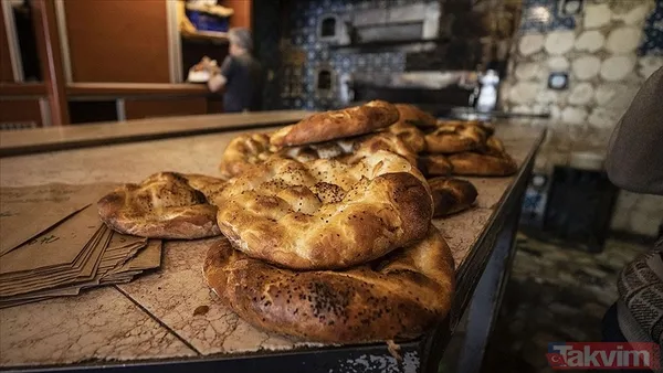 Ramazan'da kokusu bütün evi saracak! Sütlü ramazan pidesi tarifi - 5