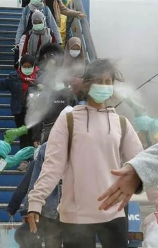 Koronavirüs Güney Kıbrıs'a da sıçradı!