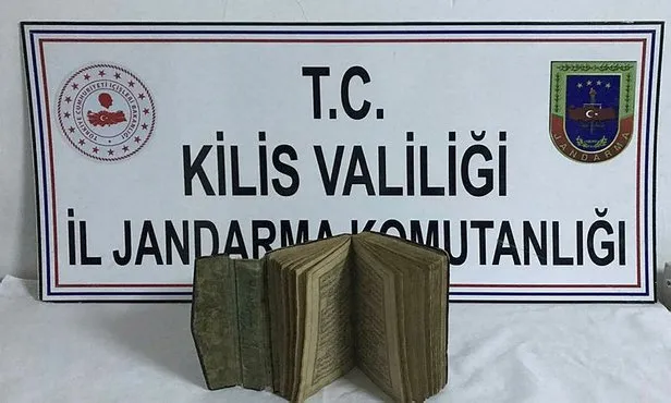 ali sir nevai nin el yazmasi kitabi