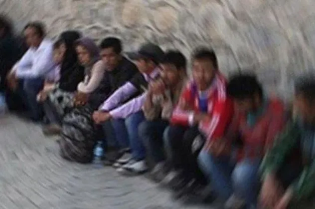 Son dakika: Adana'da 76 düzensiz göçmen yakalandı