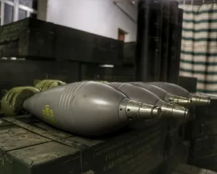 Barış Pınarı Harekatı ile ele geçirilen YPG/PKKnın silah deposunda ABDye ait havan topları bulundu!