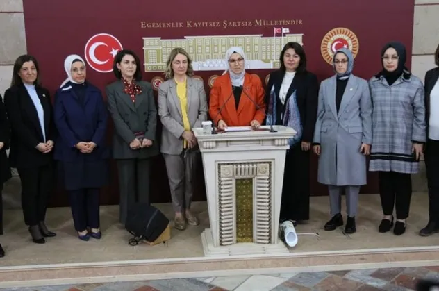 İYİ Partili küfürbaz Lütfü Türkkan'a bir tepki de AK Partili kadın vekillerden