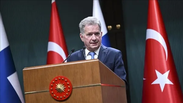 Son dakika: Finlandiya NATO'nun 31. üyesi oldu! Bayrağı karargaha çekilecek-4