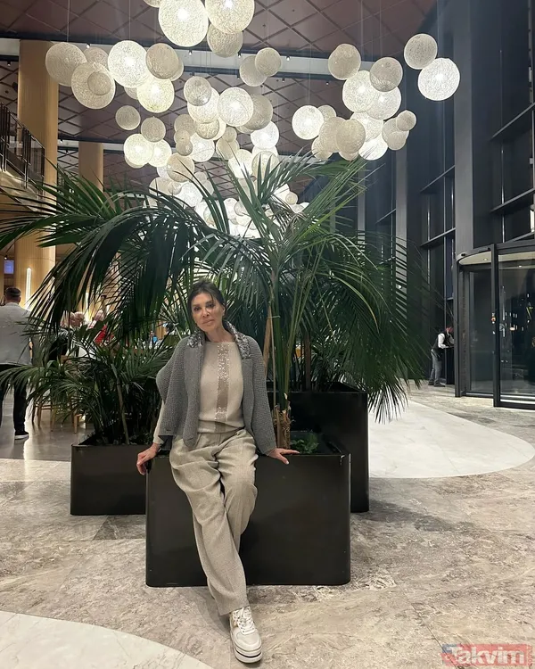 Nebahat Çehre hayranlarını korkuttu! Apar topar hastaneye kaldırıldı! Aşk-ı Memnu’nun Firdevs’iydi... - 7