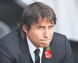 Chelsea Conte ile sözleşmeyi feshetti