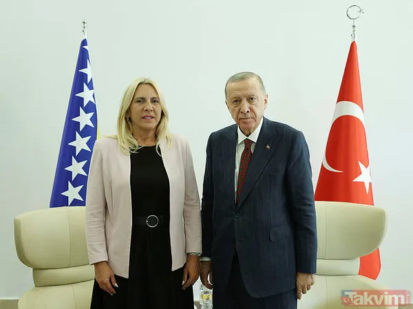 Başkan Erdoğan'ın duygu dolu anları! Annesinin ölüm yıldönümüne özel koreografi: Öyle bir evlat yetiştirdin ki... - 23