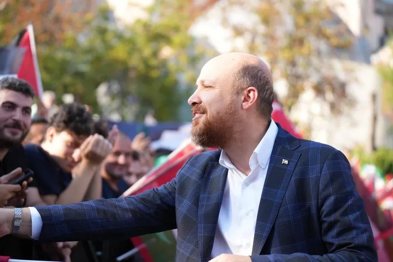 bilal-erdogandan-dunyaya-filistin-mesaji-filistin-ummetin-davasidir-ayasofyada-bulusma-hazirligi-1722700822072.jpeg Bilal Erdoğan'dan dünyaya 'Filistin' mesajı: Filistin Ümmet'in davasıdır | Ayasofya'da buluşma hazırlığı...-3