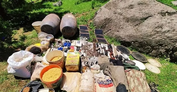 Son dakika: Batman'da PKK'lılara ait 2 sığınak imha edildi