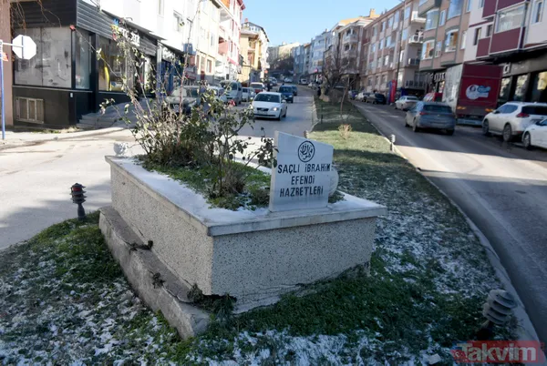 Edirne'de yol ortasında mezarlar! Mahalleli gözleri gibi bakıyor - 6