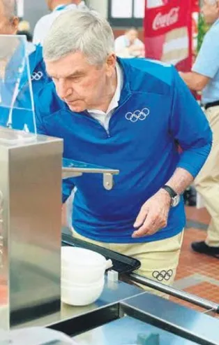 Paris 2024 Olimpiyat Köyü'nde yemek krizi!