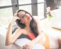 Öykü Karayel Gupse Özay’a övgüler dizdi...