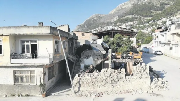 Vedat Milor tartışmanın fitilini ateşledi! "İstanbul'da çiğ köfte yok hepsi kısır"-3