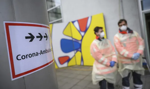 Koronavirüsle mücadele eden İngiliz doktor 4 gününü anlattı!-1