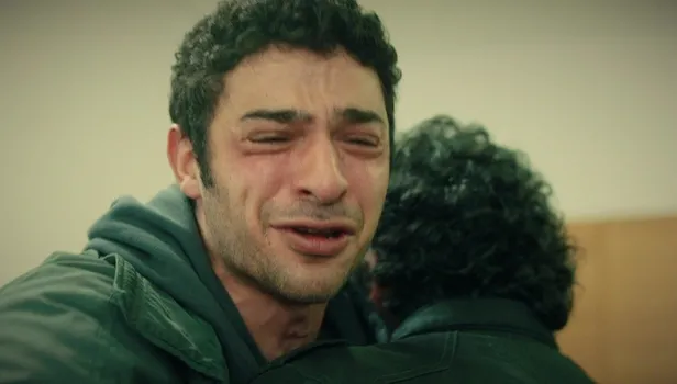 Kardeşlerim 1.bölüm 2. fragman izle: Düştükçe birbirine tutunup yeniden ayağa kalkan gençlerin umut dolu öyküsü...