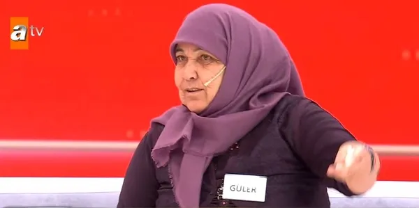 boyle-kavusma-gorulmedi-guler-kahramanin-kimseye-yar-etmedigi-kocasi-muge-anli-studyosuna-geldi-30-yillik-orta-1682417286622.jpg Böyle kavuşma görülmedi! Güler Kahraman'ın kimseye yar etmediği kocası Müge Anlı stüdyosuna geldi! 30 yıllık eşler ortalığı birbirine kattı-3