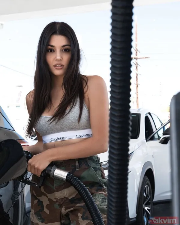 Hande Erçel ile Kerem Bürsin ayrıldı mı? Ünlü oyuncu bombayı patlattı iddialara net yanıt verdi! Hande son noktayı koydu - 15