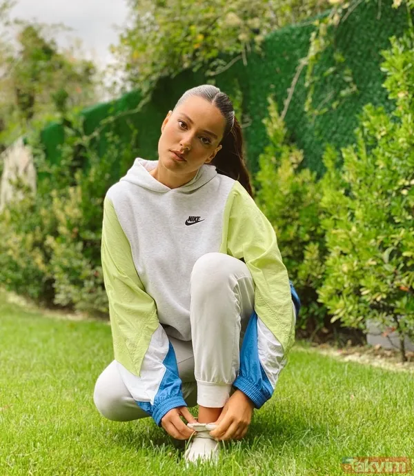 Eşkıya Dünyaya Hükümdar Olmaz’ın Bahar’ı Pelin Akil kararsız kaldı! ‘Hepsini paylaştım’ dedi Oktay Kaynarca ile… - 3