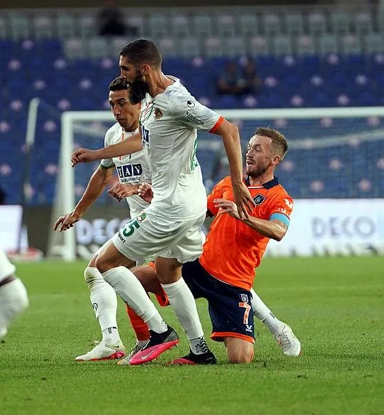 basaksehir-0-1-alanyaspor-mac-sonucu-1629054058056.jpeg Başakşehir 0-1 Alanyaspor | MAÇ SONUCU-3