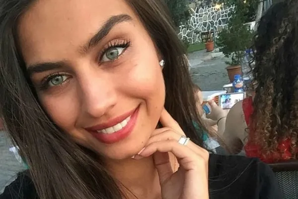 Amine Gülşe apar topar hastaneye kaldırıldı!-8