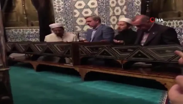 Başkan Erdoğan Eyüp Sultan türbesini ziyaret etti
