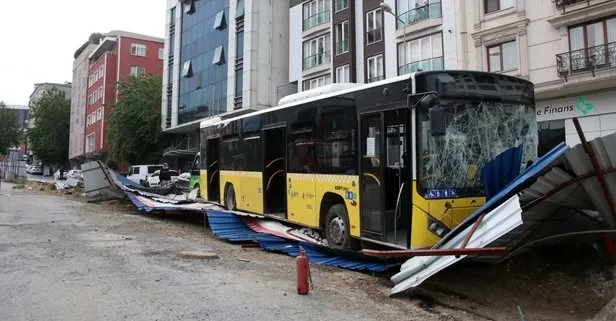 İETT otobüsü metro inşaatına çarparak durabildi