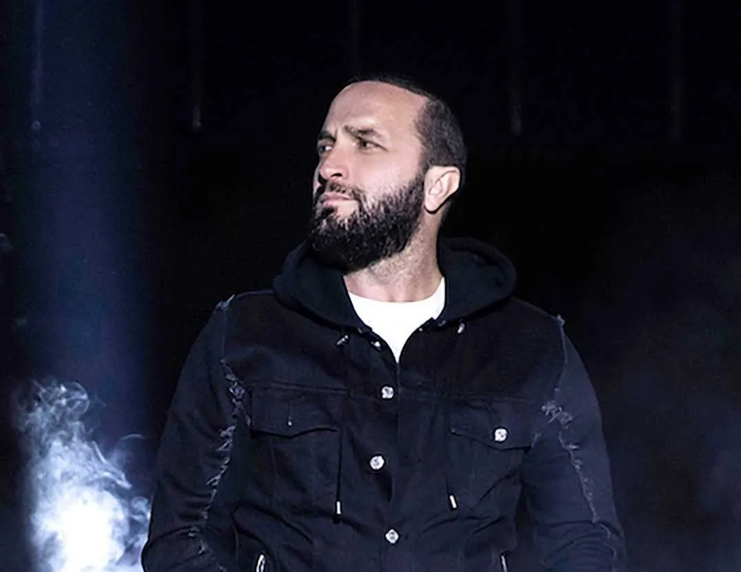 Müziğe şimşek çaktı