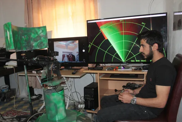 ilkokul-mezunu-genc-uzaktan-kumandali-radar-ve-silah-entegrasyonu-sistemi-tasarladi-1622546340341.jpg İlkokul mezunu genç uzaktan kumandalı radar ve silah entegrasyonu sistemi tasarladı-2