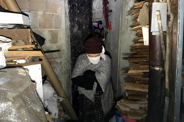 Sarıyer'de panik anları! Asit döküp...