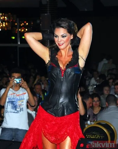 Sarkici Nez Sacini Kazitti 2000 Li Yillara Damga Vuran Nez In Son Hali Galeri Takvim Sarkici Nez Sacini Kazitti 2000 Li Yillara Damga Vuran Nez In Son Hali Galeri Takvim