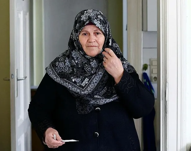 almanyada-1-mayis-gosterilerine-damga-vuran-ayse-sasmaz-yasadiklarini-anlatti-1620147027453.jpeg Almanya'da 1 Mayıs gösterilerine damga vuran Ayşe Şaşmaz yaşadıklarını anlattı-2