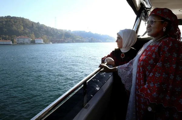 Emine Erdoğan, D-8 zirvesine gelen liderlerin eşlerini konuk etti-6