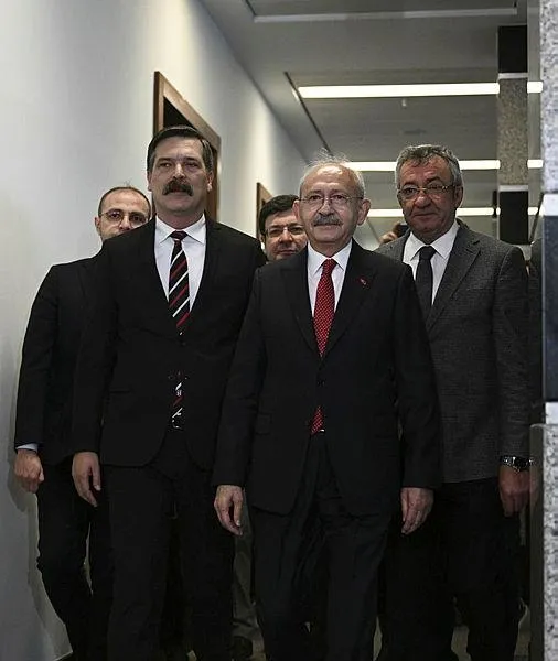 HDP masanın üstüne çıkmaya hazırlanıyor! Sancar'dan Kılıçdaroğlu'na yeşil ışık: "Cumhurbaşkanlığı adaylığı sürecini yeniden değerlendireceğiz"-21