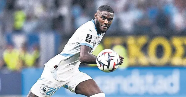 Brassier iddiası! Stoper arayaşında olan Fenerbahçe’nin fırsat ayağına geldi