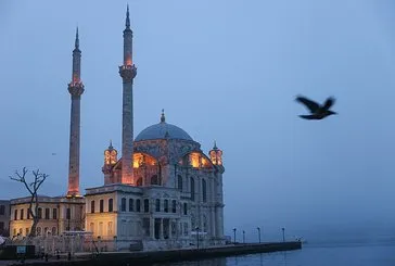 Böyle de güzelsin İstanbul