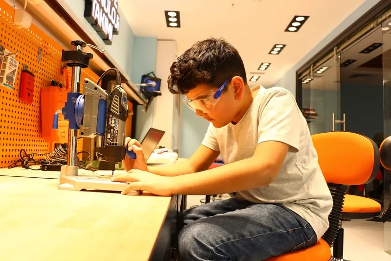 2026-deneyap-basvuru-ekrani-81-ilde-36-ay-ucretsiz-teknoloji-egitimi-firsati-1772706931534.jpg 2026 DENEYAP başvuru ekranı: 81 ilde 36 ay ücretsiz teknoloji eğitimi fırsatı-7