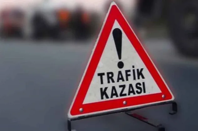 Antalya'da kamyonet uçuruma devrildi: 1 ölü