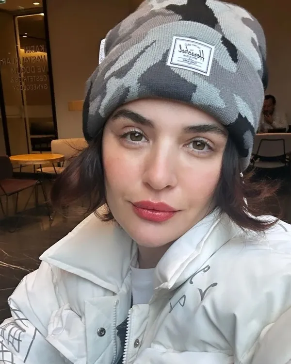 8-aylik-sevgilisinden-hamile-olan-gonca-vuslaterinin-bebeginin-cinsiyeti-belli-oldu-herkes-baba-olamaz-demisti-1700035842549.jpg 8 aylık sevgilisinden hamile olan Gonca Vuslateri'nin bebeğinin cinsiyeti belli oldu! “Herkes baba olamaz” demişti...-4