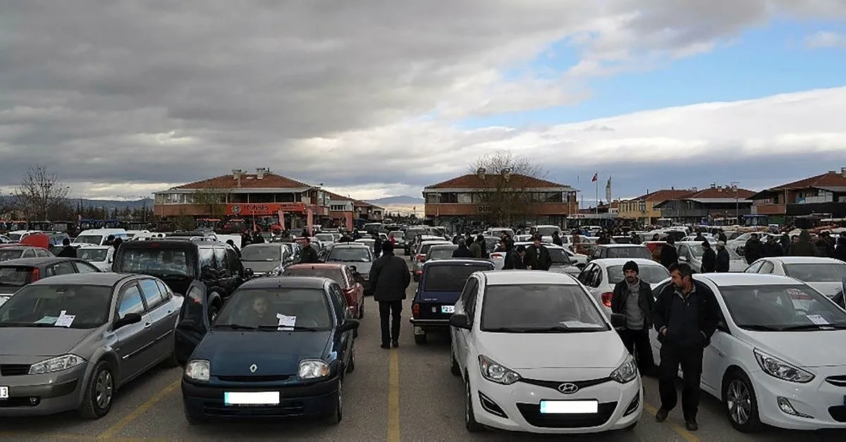 Ikinci El Araba Alacaklar Dikkat Agir Hasarli Araclarda Sigortadan Sisirme Kaydi Oyunu Takvim