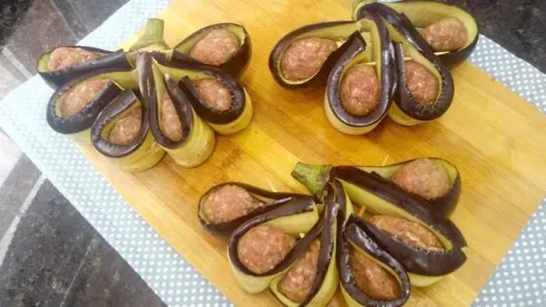 Patlıcanlı yelpaze kebabı nasıl yapılır? Gelinim Mutfakta patlıcanlı yelpaze kebabı tarifi!-3