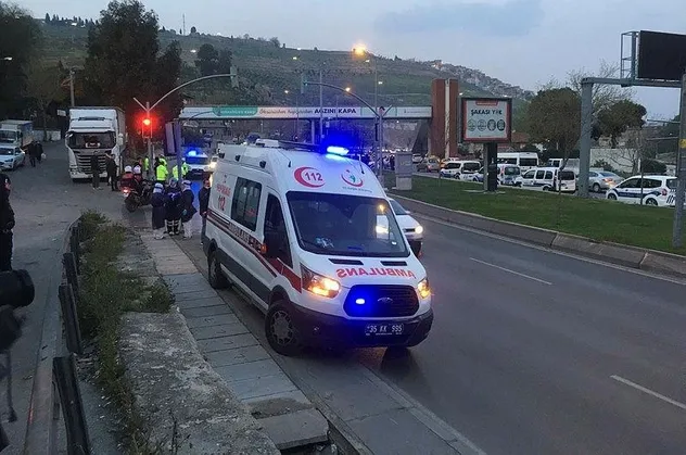 Ambulansı kaçırdı, savunması 'pes' dedirtti! Yer: İzmir