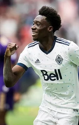 Beşiktaş’ın gözü Davies’te