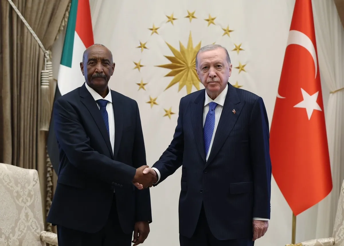 sudan-egemenlik-konseyi-baskani-burhan-kulliyede-baskan-erdogan-kabul-etti-1780420448910.jpeg Sudan Egemenlik Konseyi Başkanı Burhan Külliye'de: Başkan Erdoğan kabul etti-2