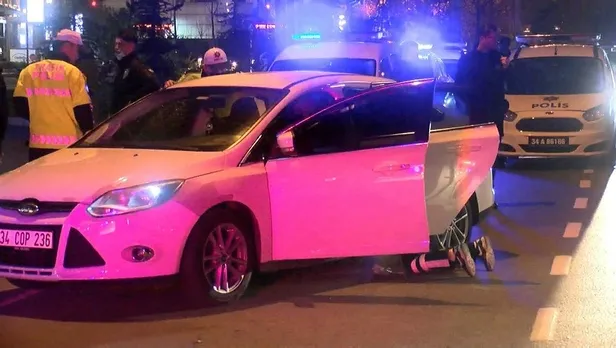 Son dakika: Beyoğlu'nda gece yarısı silahlı saldırı! 2 kişi ağır yaralandı-4
