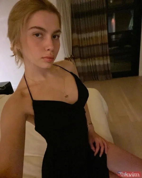 Aleyna Tilki yatak odasından paylaştı yetmedi takipçilerine el hareketi çekti 'sen iyice zıvanadan çıktın' Tilki'ye tepki yapdı - 40