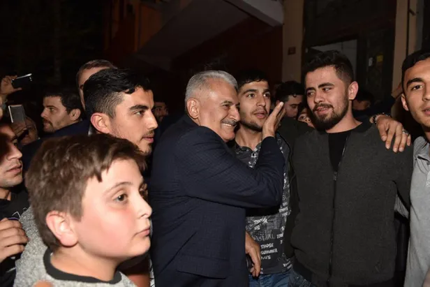 Binali Yıldırım: Bu heyecan olduğu müddetçe önümüzde kimse duramaz-1
