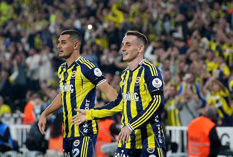 Fenerbahçe kritik virajda! Rizespor maçının 11'inde sürpriz tercih - 8