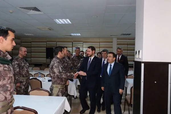 Gölbaşı şehitleri için dua etti-1