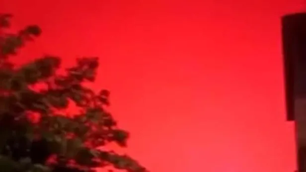 cinde-gokyuzu-neden-kirmizi-oldu-cinde-kirmizi-gokyuzu-olayi-nedir-neden-oldu-meteorolojiden-aciklama-geldi-1652102810516.jpg
